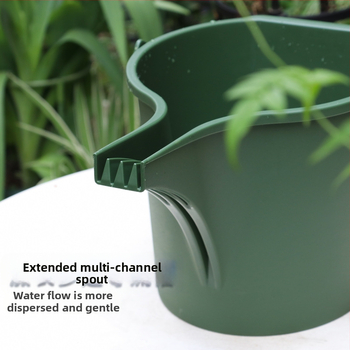 Κανάτα ποτίσματος με μακριό στόμιο, PP πλαστικός κάδος κήπου με κλίμακα μέτρησης και εφαρμογή λιπασμάτων