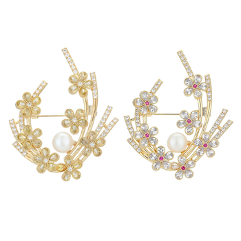 Cuprinė segė gėlės formos su cirkono įdėklu ir ametisto kristalais