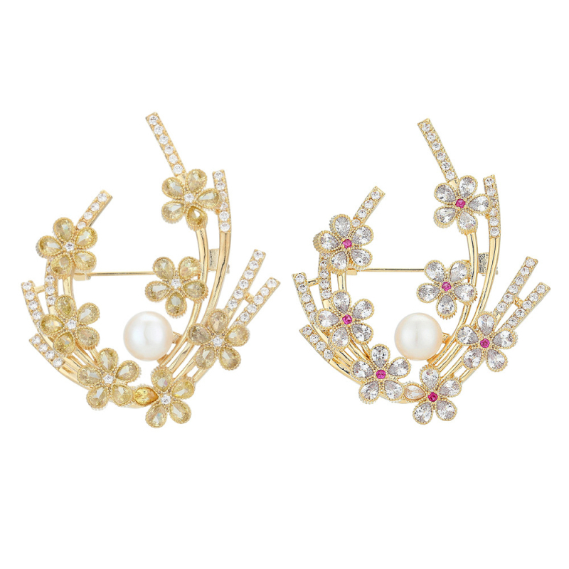 Cuprinė segė gėlės formos su cirkono įdėklu ir ametisto kristalais