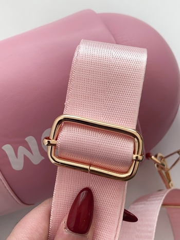 Homefish női PU hengeres válltáska cipzárral, poliészter bélés, két vállpánttal