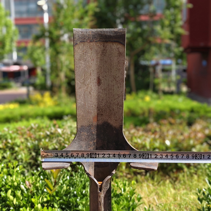 Medžių kasimui kastuvas, Luoyango kastuvas, manganų plienas, peilio storis 6 mm
