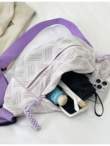 Moteriška pečių rankinė miesto paprasto stiliaus, nailonas, trimatė siluetas, užtrauktukas atidaromas, poliesterio pamušalas