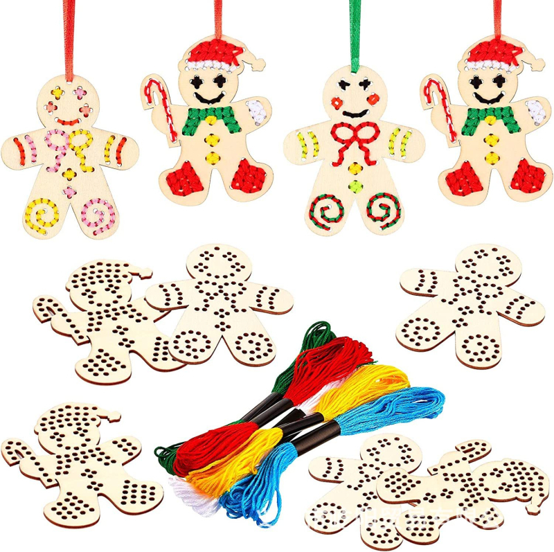 Fából készült keresztszemes medálkészlet – karácsonyi díszek a fára, 10 darab, hóember és mézeskalács ember stílusban