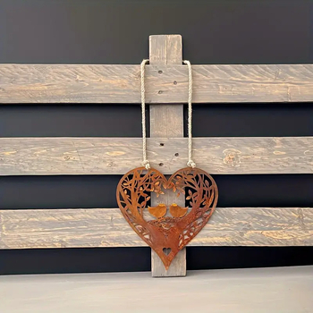 Fali művészet – lézeresen kivágott fém siluett, két madár, amely szív alakot alkot, geometriai falidísz; otthonra, irodába és kertbe; ajándék lakásavatóra és Valentin-napra.