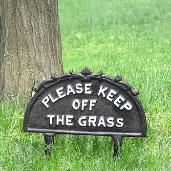 Kovácsolt vasból készült kutyus kertjelző – európai paraszt-stílusú kültéri dekoráció, Hanju Home Furnishing