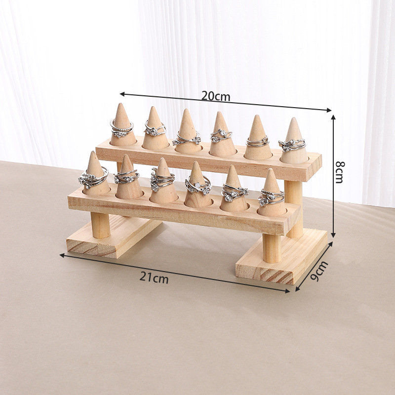 Konuszos, fából készült gyűrűkészítő állvány — háromrétegű / kétszintes dizájn, vintage művészi ékszer kiállítás