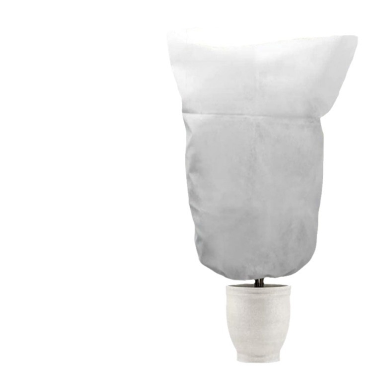 Vastagított növényvédő takaró kötözős zsinórral | polipropilén-nemszőtt anyag | téli védelem és kártevőriasztás