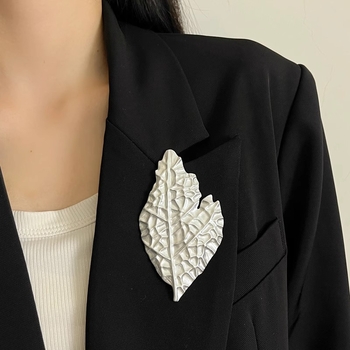 Κράμα γεωμετρική καρφίτσα για γυναίκες, με ηλεκτροπλατιωμένο φινίρισμα, διακοσμητικό αξεσουάρ με προσωπικό στιλ
