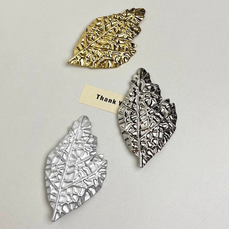 Κράμα γεωμετρική καρφίτσα για γυναίκες, με ηλεκτροπλατιωμένο φινίρισμα, διακοσμητικό αξεσουάρ με προσωπικό στιλ