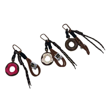 Donut formos rankinės pakabukas su vaisių raštu, nailoninis pakabukas rankinėms, stilius: nacionalinė tendencija ir naujasis stilius (Nailonas; Vaisių raštas; Stilius: Nacionalinė tendencija ir Naujas stilius; Sezonas: Žiema 2024)