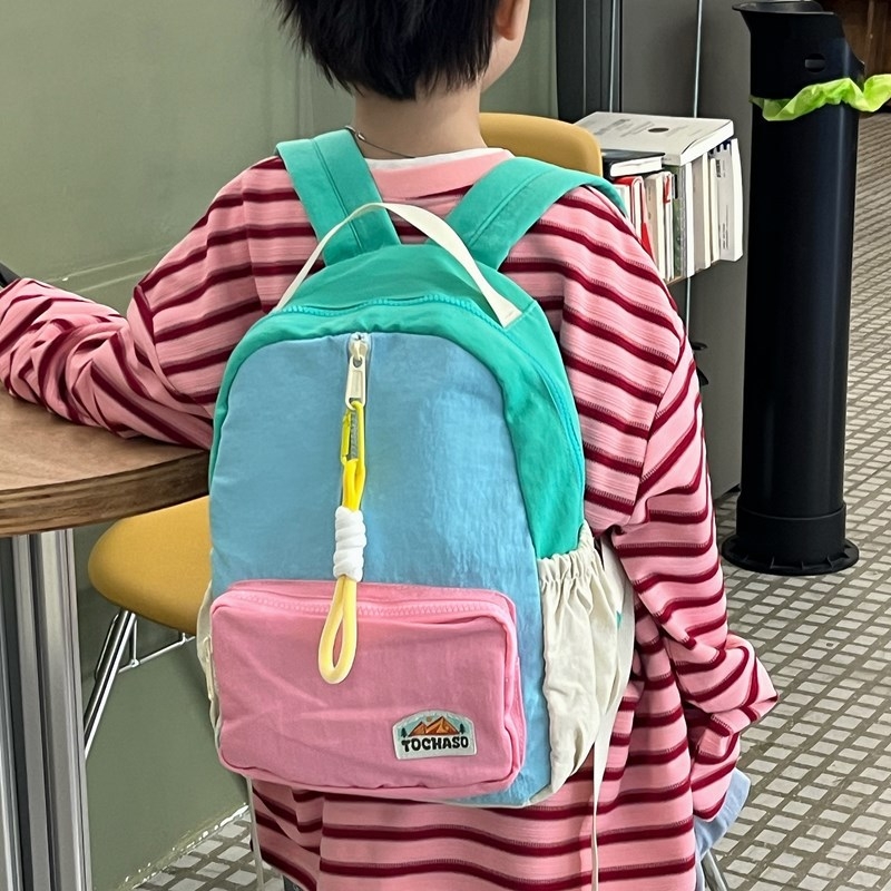 Детска чанта за детска градина — лека дишаща материя, извити презрамки, шарка с букви, полиестерова подплата, подходяща за ежедневна употреба