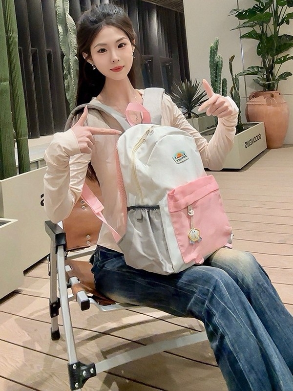 Unisex gyerek hátizsák Oxford anyagból, ultra könnyű és ellenálló, kapacitás 20 L alatt, görbült vállpántok