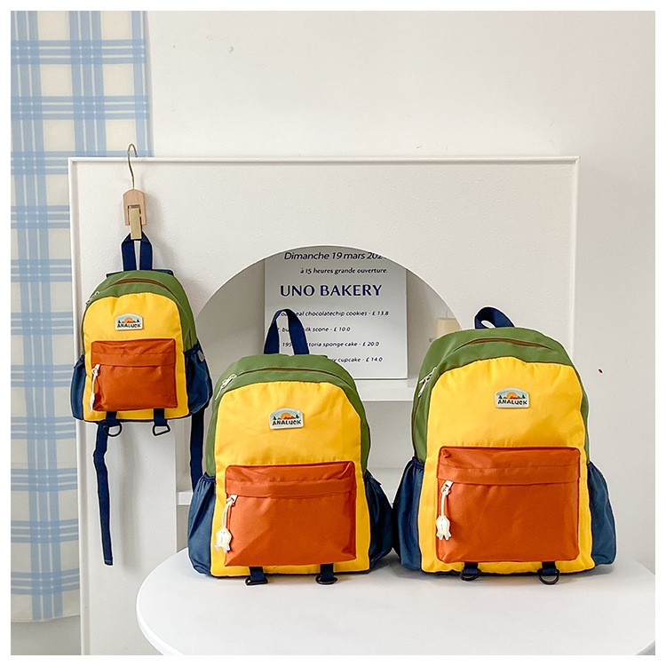 Unisex gyerek hátizsák Oxford anyagból, ultra könnyű és ellenálló, kapacitás 20 L alatt, görbült vállpántok