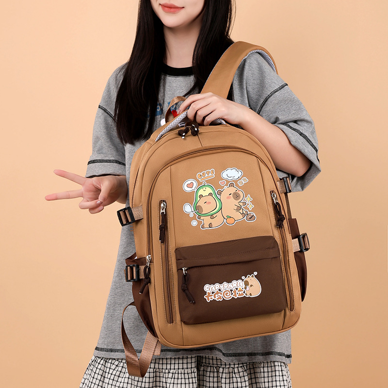 Capybara inspirirani unisex ranac, lagan, kapacitet 20–35 L, najlon vodootporan, za 10-inčni laptop, anime crtani uzorak