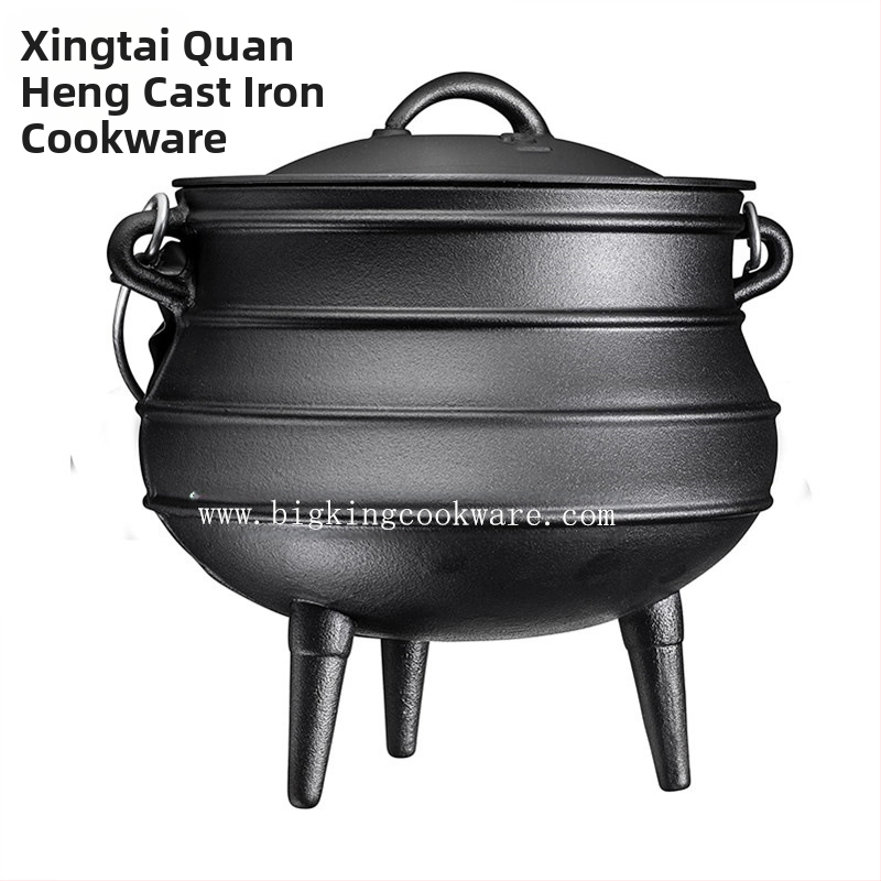 Чугунена тенджера с три крака и кош за окачване, без покритие, модел BK-2913, капацитет над 5 л