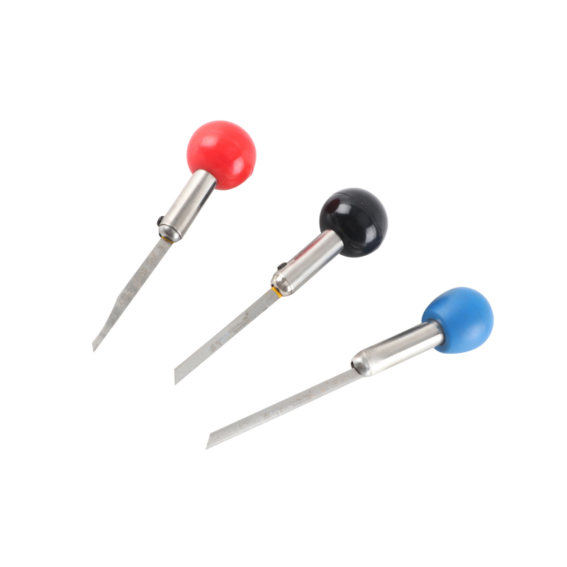 Gravírozott fogó mikrobeillesztéssel és eszköz-tartóval; sorozat: Gravírozott fogó; márka CNSTZBC; alkalmazás: gravírozás és mikroinlay