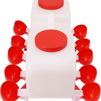 Πτηνοτροφική ποτίστρα με αυτόματο δοχείο ποτίσματος για κοτόπουλα, πάπιες και χήνες — έτοιμη για ετικέτα