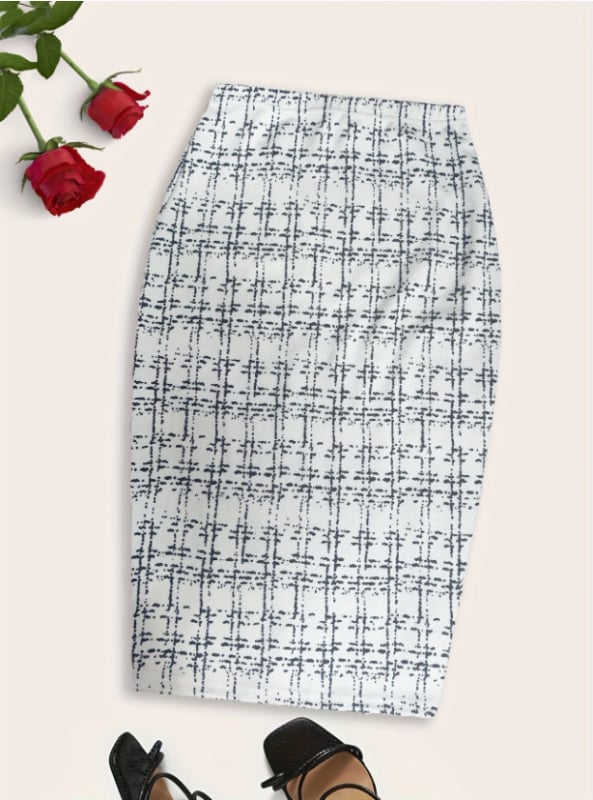 Bodycon рокля с райета и каре, боядисана полиестерна тъкан, микроеластична, лято 2025