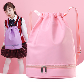 Nojun sportinis kuprinė treniruotėms ir jogai su sausai–drėgnam atskyrimui, Oxford audinys, atsparus vandeniui, išlenktas peties diržas vidiniams sportams