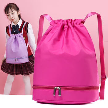 Nojun sportinis kuprinė treniruotėms ir jogai su sausai–drėgnam atskyrimui, Oxford audinys, atsparus vandeniui, išlenktas peties diržas vidiniams sportams