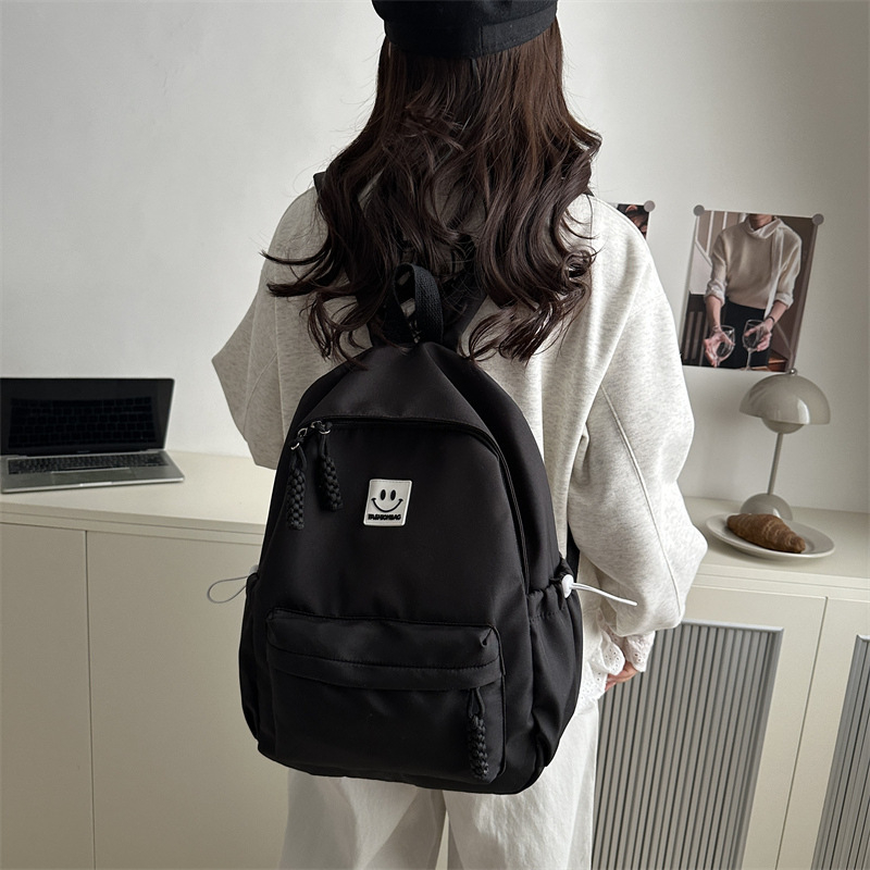 Lányoknak való iskolatáska, street fashion stílus, Oxford anyag, telefonzseb, cipzár, poliészter bélés, tavasz 2025