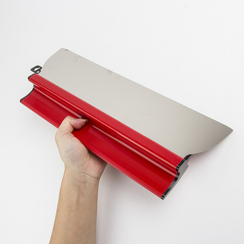 Špakliavimo įrankis, nerūdijančio plieno mentele, skirta špakliavimui ir sienų lygiavimui.