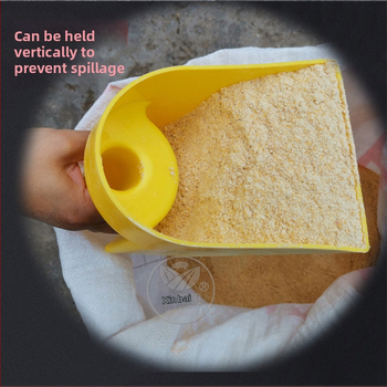 Xinbaijia φτυάρι ταΐσματος για χοίρους, βοοειδή και πρόβατα — παχύτερη κατασκευή, μεγάλο επίπεδο βάσης, ανθεκτικό και αξιόπιστο