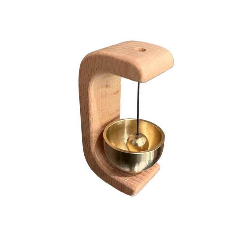 Mágneses rögzítésű ajtóharang, diófából készült haranggal és rézből készült haranggal
