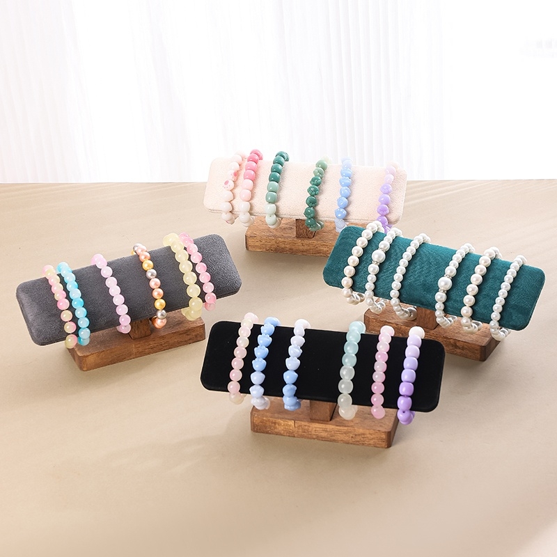 Σταντ προβολής ρολογιών και κοσμημάτων, μεταλλική κατασκευή, καλλιτεχνικό στυλ, Άνοιξη 2025