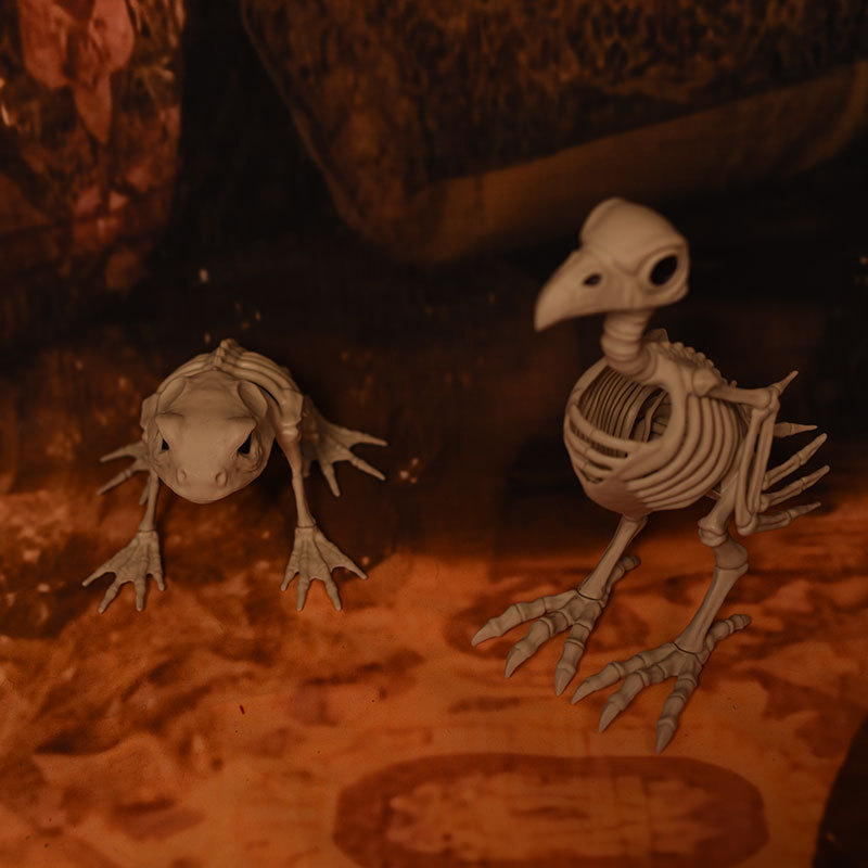 Állati csontváz rekvizit - műanyag figura Halloween dekorációhoz, jelenet rekvizit