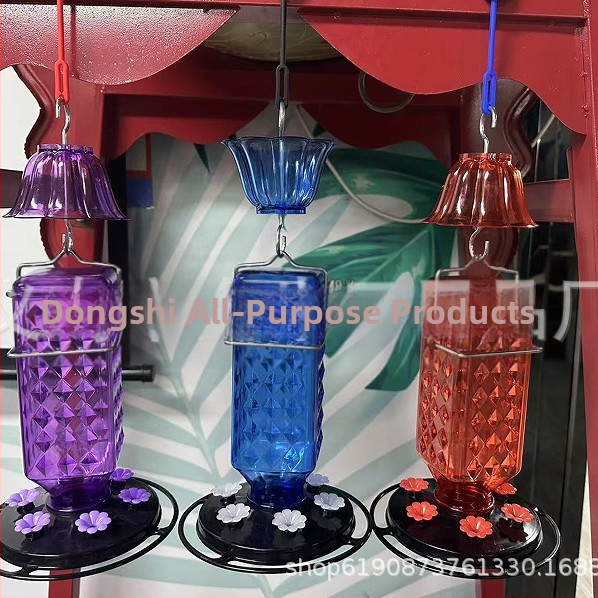 Хранилка за птици за двор, висяща, пластмасова, стил модерно изкуство, изработена чрез инжекционно формоване