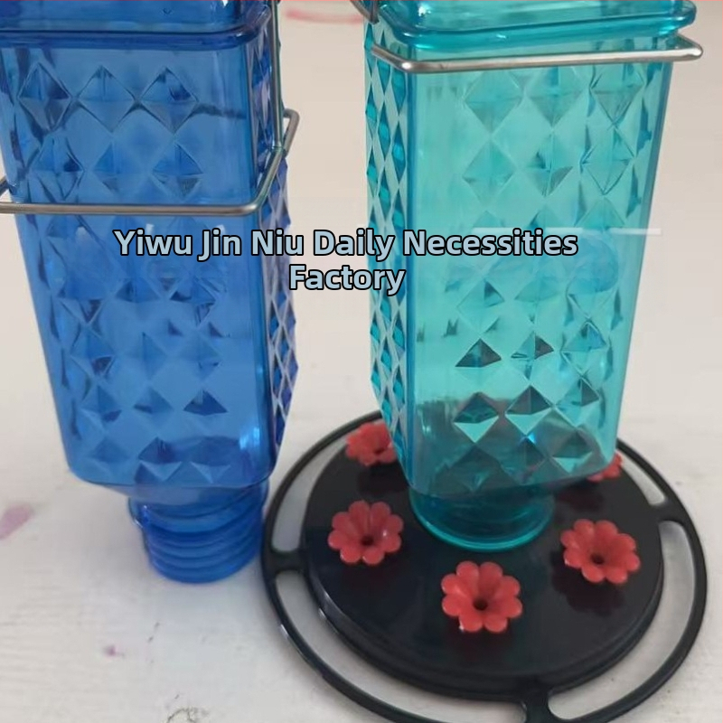 Хранилка за птици за двор, висяща, пластмасова, стил модерно изкуство, изработена чрез инжекционно формоване