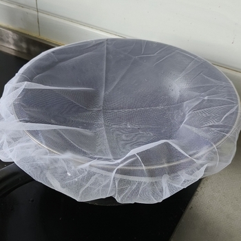 Κάλυμμα με δίχτυ εντόμων για κάδο άλμης – διαπνέον, πλενόμενο, PVC, μοντέρνος μινιμαλιστικός σχεδιασμός