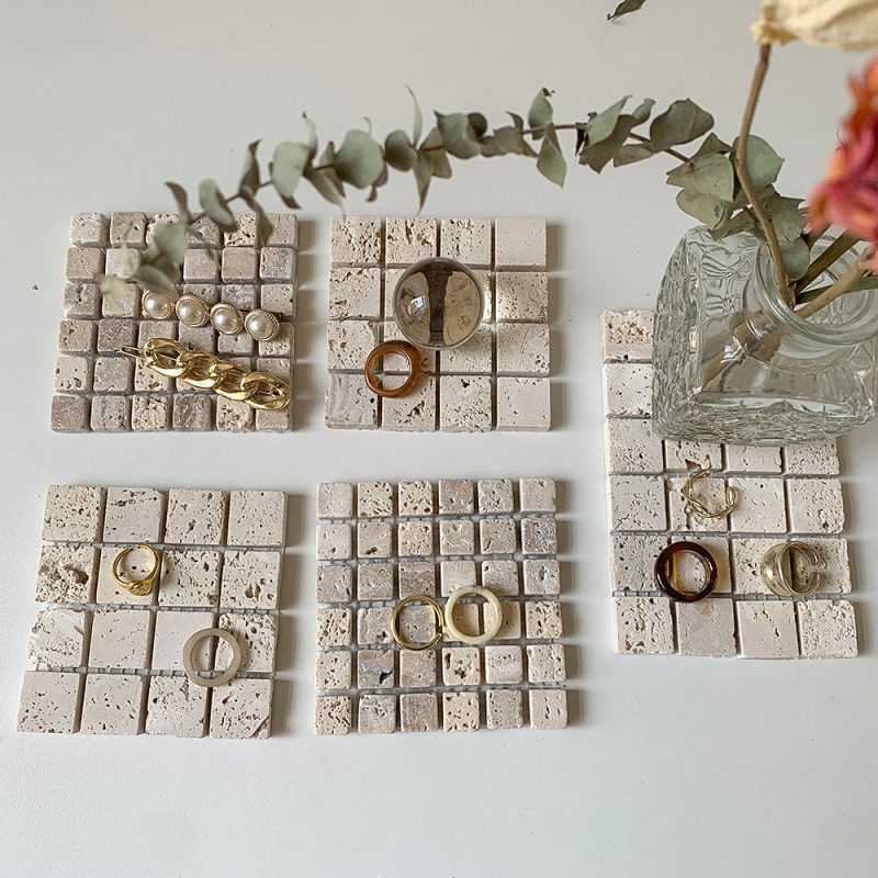 Στήριγμα επίδειξης κοσμημάτων από πέτρα, βορειοευρωπαϊκό στυλ, επιτραπέζιο φωτογραφικό αξεσουάρ