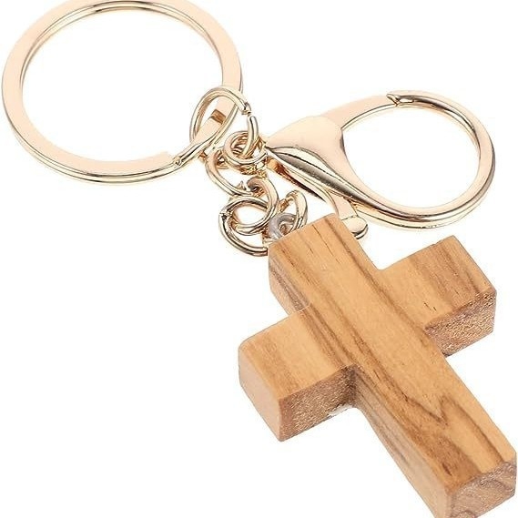 Kljucni lančić s privjeskom u obliku križa i srca, od orahova drveta (Orahovo drvo; Kljucni lančić; Poklon; Uskrs; Za kolege i prijatelje)