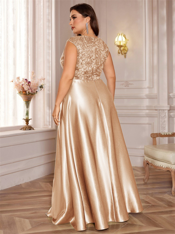 Undinės silueto vakarinė suknelė su ilgomis rankovėmis ir V formos kaklu, poliesteris >95%