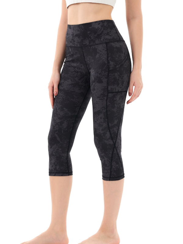 Trumpi jogos leginsai su greitai džiūstančia medžiaga, cheminių pluoštų mišinys