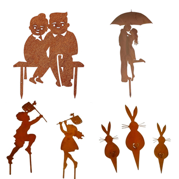 Kovácsoltvas kertdísz modern minimalist stílussal, virágtartó betéttel