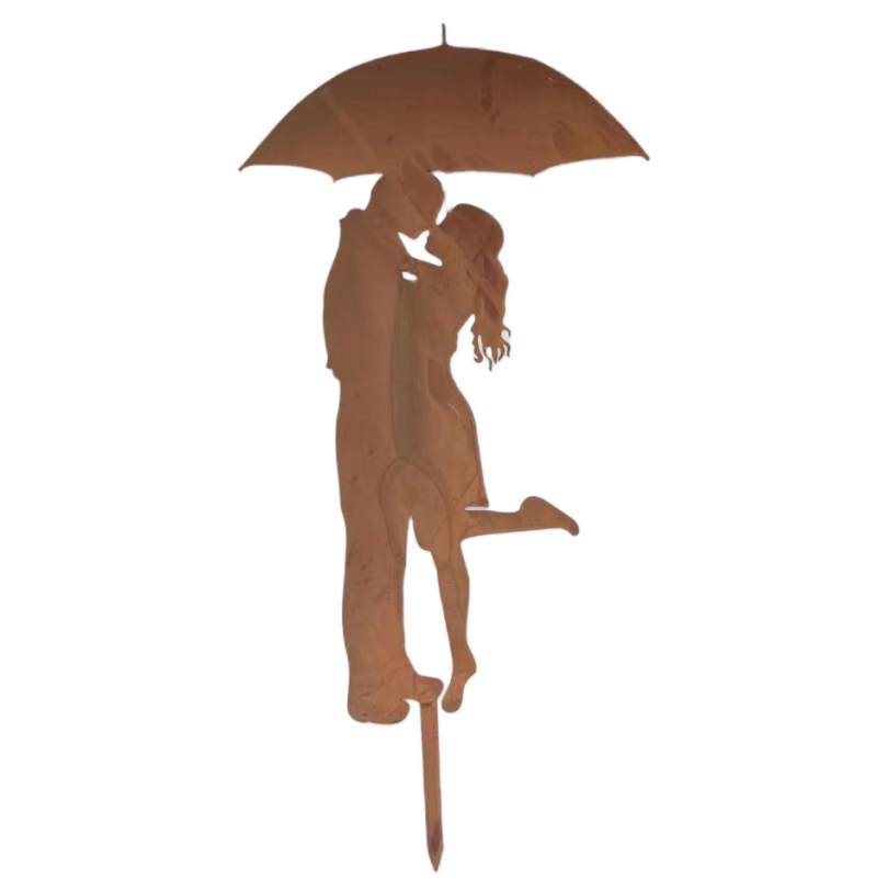 Kovácsoltvas kertdísz modern minimalist stílussal, virágtartó betéttel