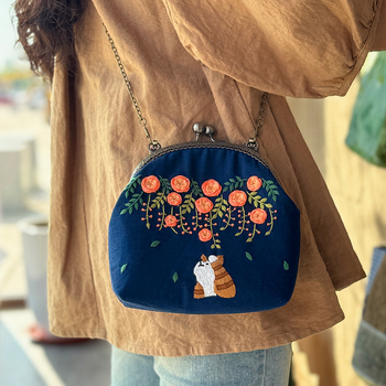 DIY комплект за бродерия: флорални мотиви върху платнена чанта, Lu бродерия, комплект за кръстат бродерия