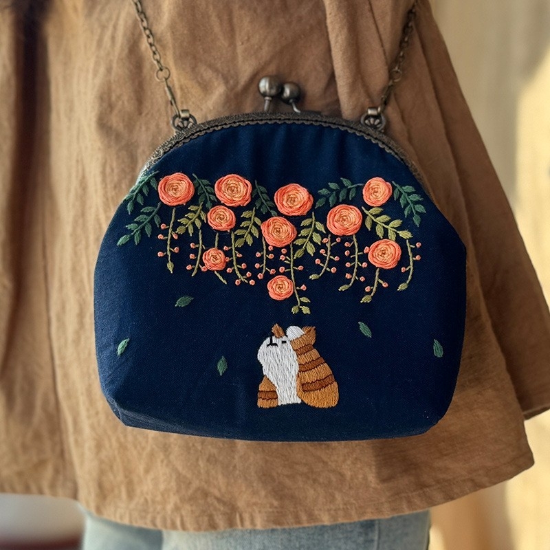 DIY комплект за бродерия: флорални мотиви върху платнена чанта, Lu бродерия, комплект за кръстат бродерия