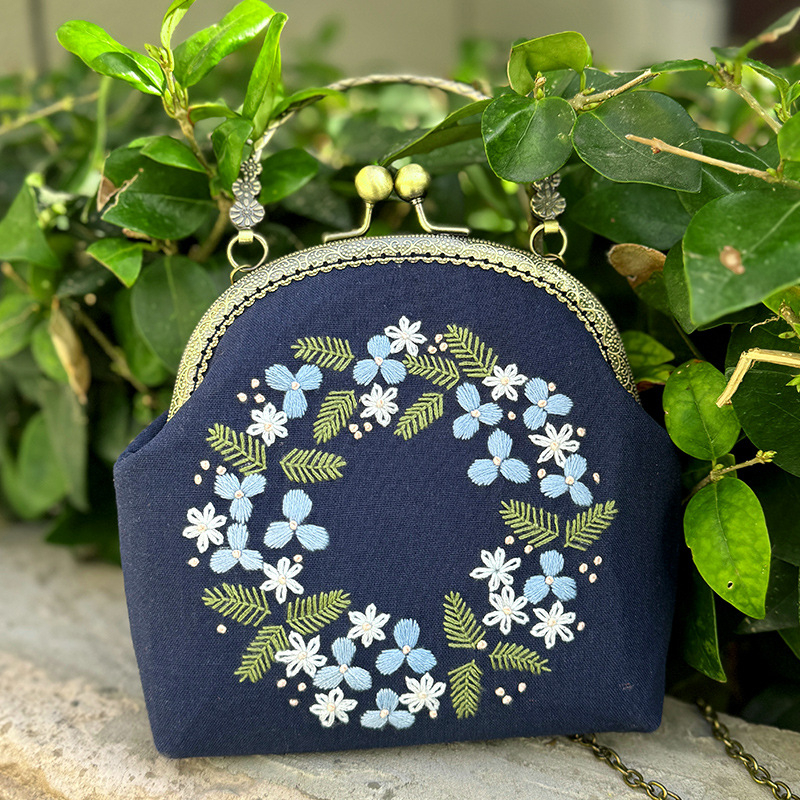 DIY комплект за бродерия: флорални мотиви върху платнена чанта, Lu бродерия, комплект за кръстат бродерия