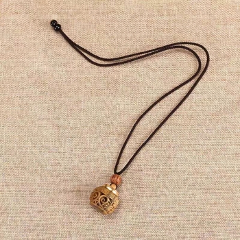 Κολιέ σε εθνοτικό στυλ με διασταυρωμένη αλυσίδα, χειροποίητο, κρεμαστό από μικτά υλικά