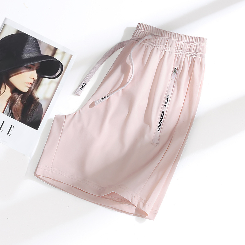 Nylon rövidnadrág jégselyem anyagból, gyors száradás, nagy rugalmasság, egyenes szabás