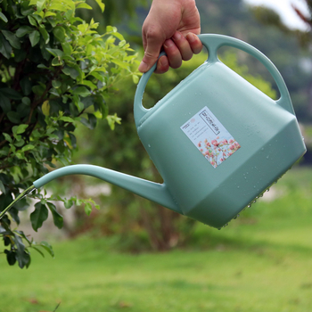 Πλαστικό δοχείο ποτίσματος με μακρύ στόμιο για οικιακή κηπουρική, κατάλληλο για πότισμα λουλουδιών και λαχανικών