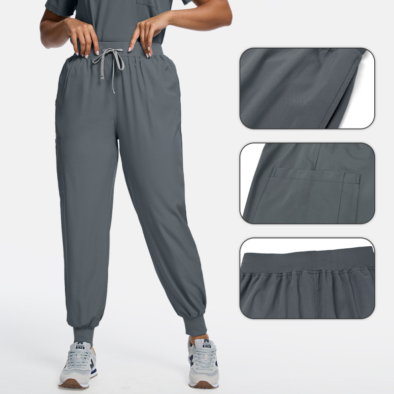 Dviejų dalių medicininės slaugos uniiformos komplektas – trumpomis rankovėmis, V formos iškirptė, poliesteris drėgmės valdymui