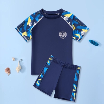 Παιδικό μαγιό δύο τεμαχίων για αγόρια – κοντά μανίκια και σορτς, ύφασμα νάιλον/πολυεστέρας