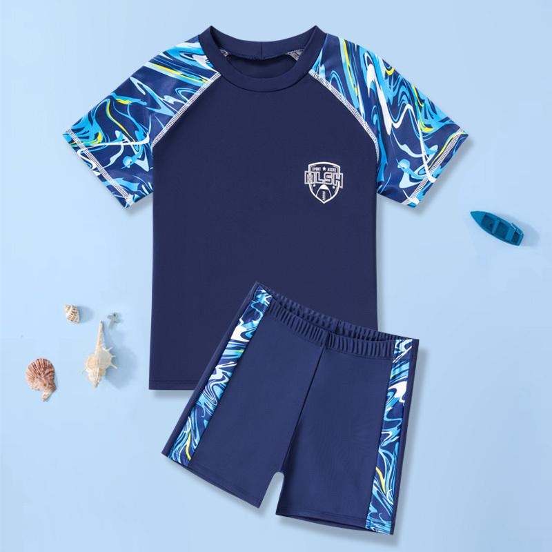 Двучастков детски плувен костюм за момчета – къс ръкав и шорти, плат Nylon и Полиестер