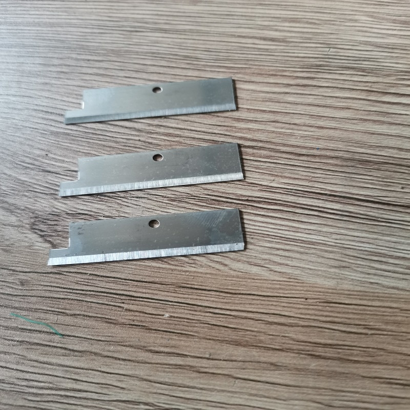 Нож за беритба на плодове и зеленчуци — малък резец за обиране на боб, череши, грозде и чушки; дизайн с щипков връх и нож за палец