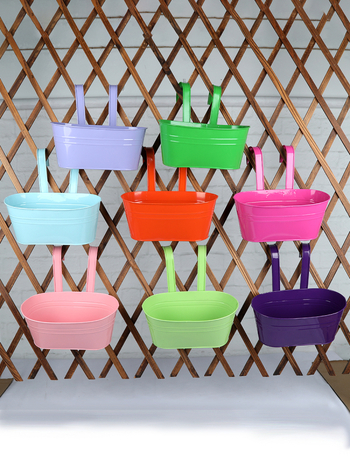 Οβάλ γλάστρα από σίδηρο με βάση δαπέδου, αγροτικό στυλ, οικιακή κηπουρική (Τύπος: γλάστρα | Υλικό: Σίδηρος | Μορφή χρήσης: βάση δαπέδου | Στυλ: Αγροτικό | Εφαρμογή: Οικιακή κηπουρική)